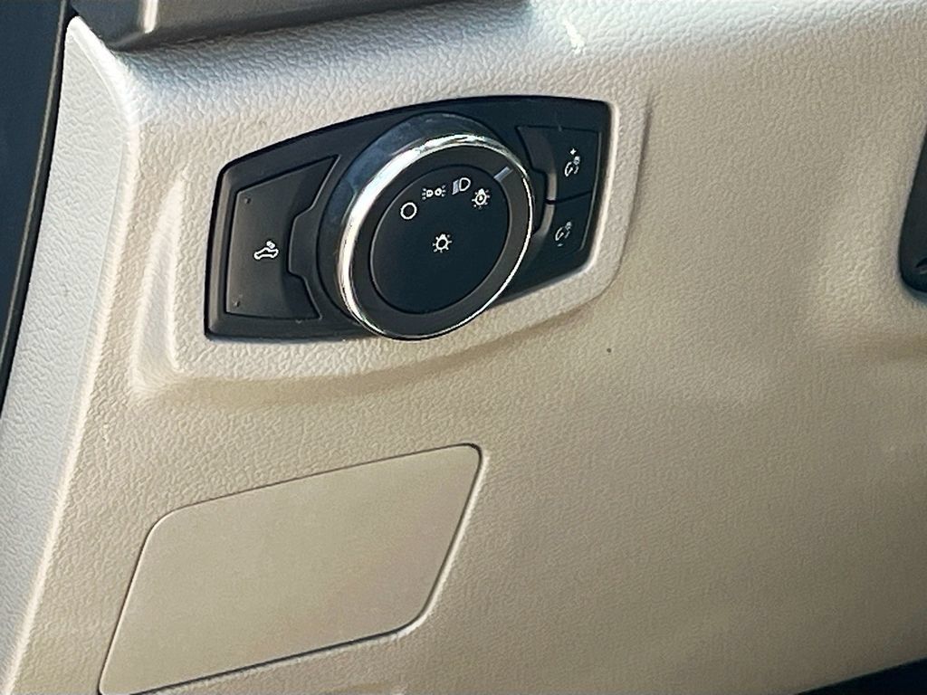 Used 2022 Ford F250 XLT AWD/4WD image 10