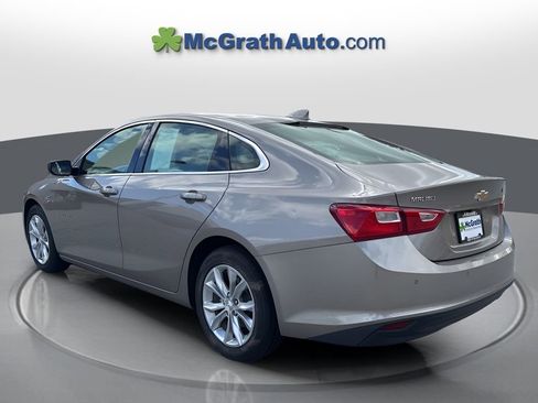 Used 2024 Chevrolet Malibu LT FWD image 3