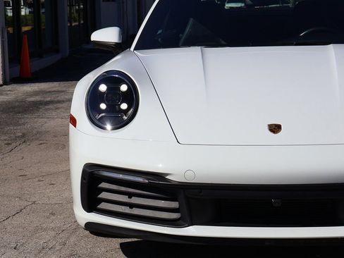 Used 2023 Porsche 911 Carrera w/ Premium Package image 18