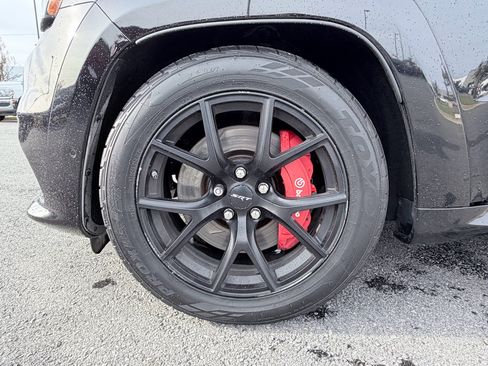 Used 2019 Jeep Grand Cherokee SRT image 38