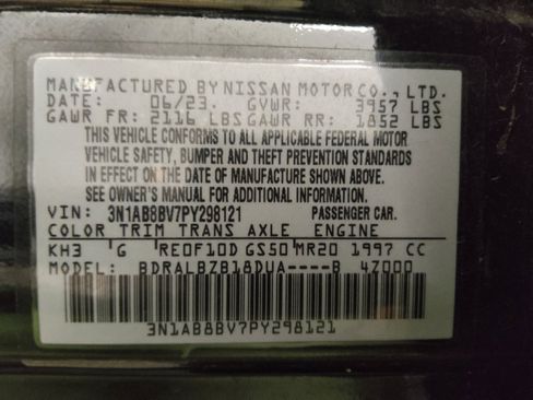Used 2023 Nissan Sentra S FWD image 33