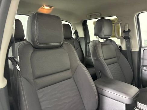 Used 2023 Nissan Frontier SV w/ Graphics Package AWD/4WD image 29