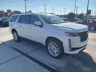 Used 2024 Cadillac Escalade ESV Luxury video 1