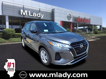 New 2025 Nissan Kicks Play S