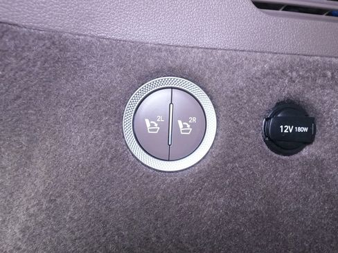 Used 2022 Genesis GV80 2.5T w/ Advanced Package 02 image 31