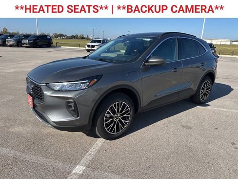 New 2026 Ford Escape SE image 3