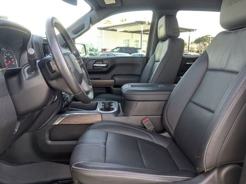 Used 2019 Chevrolet Silverado 1500 High Country w/ Z71 Off-Road Package image 22