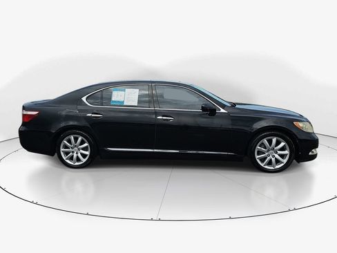 Used 2008 Lexus LS 460 L w/ Luxury Pkg RWD image 5