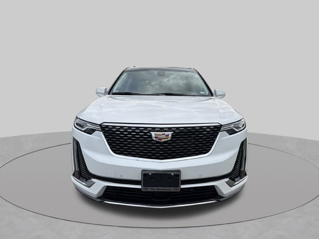Used 2024 Cadillac XT6 Premium Luxury w/ Technology Package FWD image 11