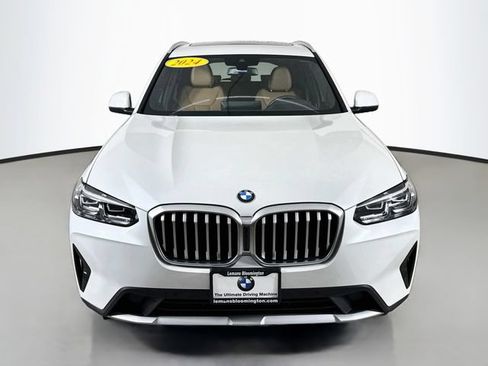 Used 2024 BMW X3 xDrive30i w/ Premium Package AWD/4WD image 2