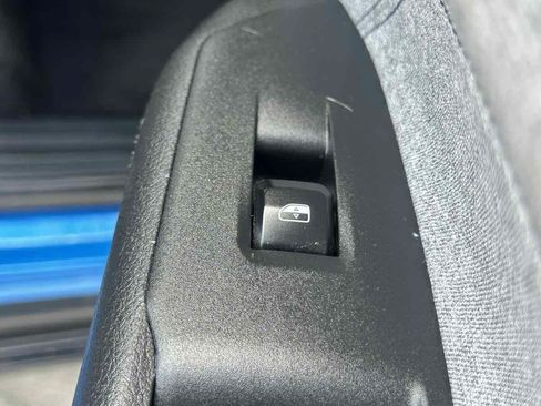 Used 2023 Jeep Compass Sport AWD/4WD image 33