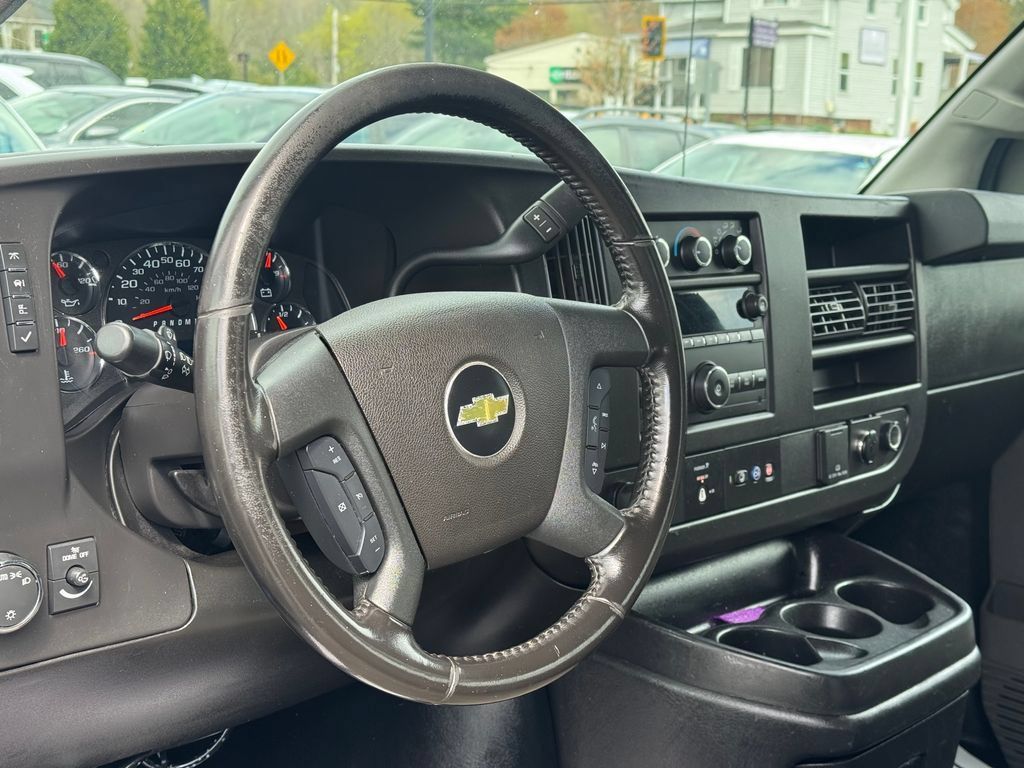 Used 2021 Chevrolet Express 2500 w/ Driver Convenience Package RWD image 3