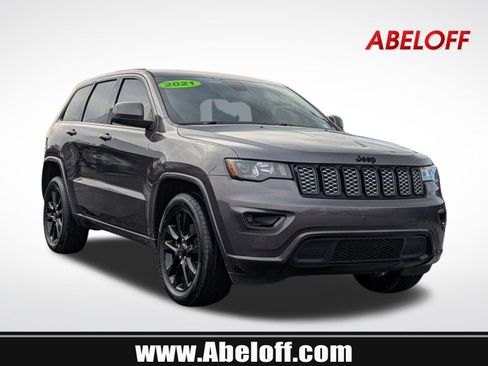 Used 2021 Jeep Grand Cherokee Laredo X image 1