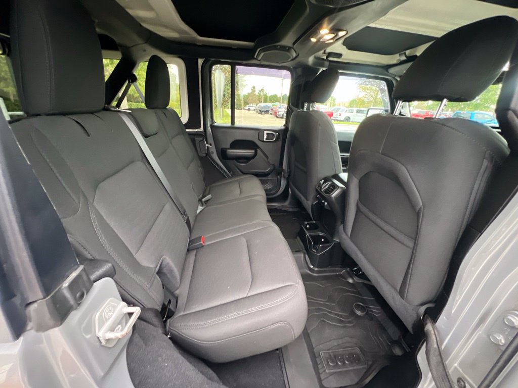 Used 2021 Jeep Wrangler Unlimited Sport w/ Cold Weather Group AWD/4WD image 28