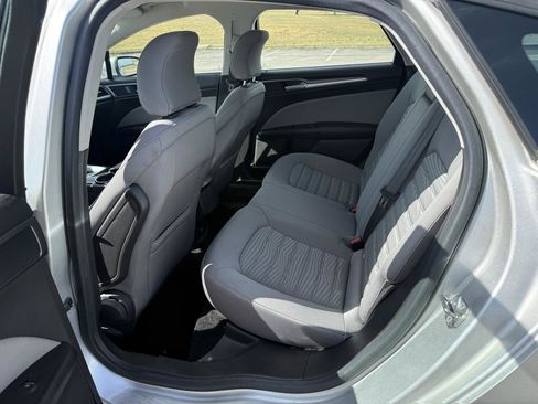 Used 2016 Ford Fusion S FWD image 15