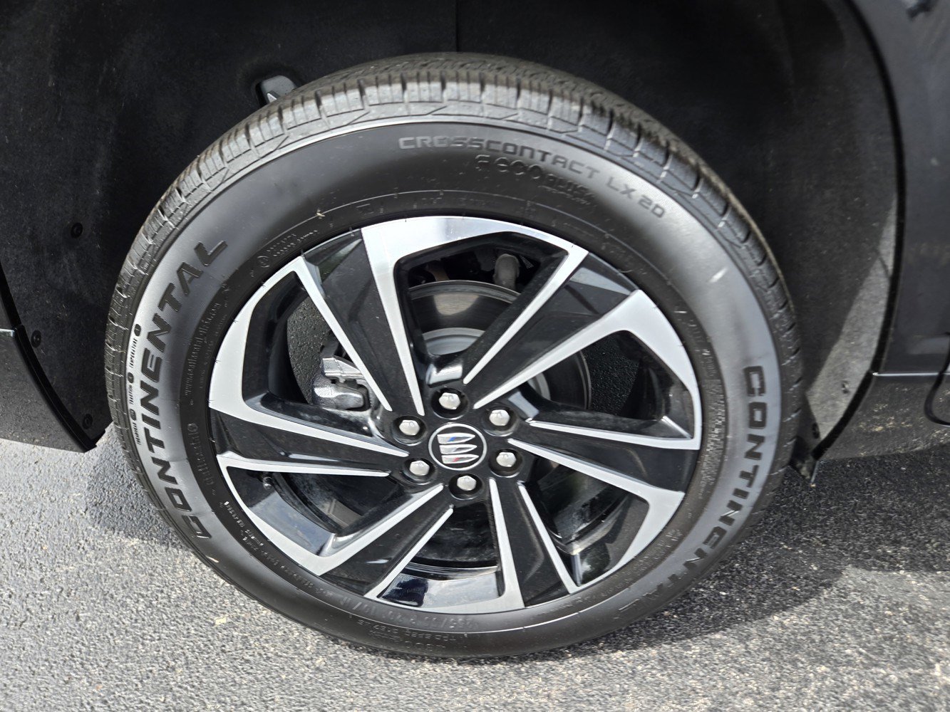 Certified 2026 Buick Enclave Sport Touring AWD/4WD image 44