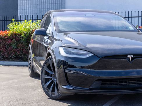 Used 2022 Tesla Model X AWD/4WD image 13