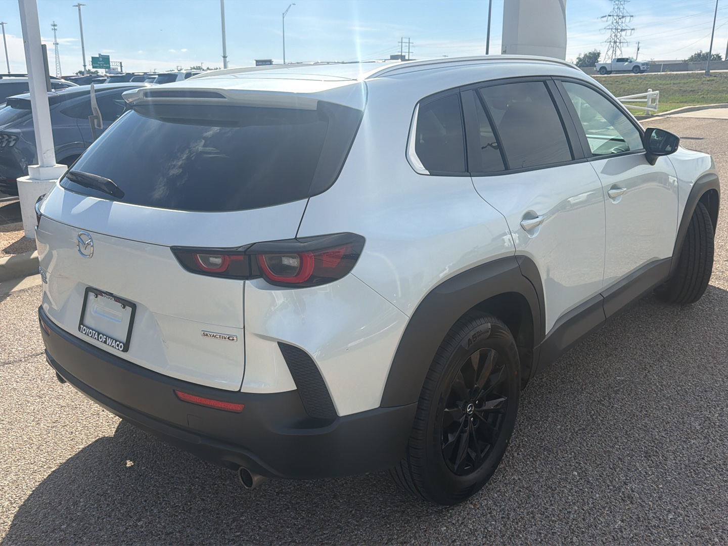 Used 2023 MAZDA CX-50 2.5 S w/ Cargo Package AWD/4WD image 3