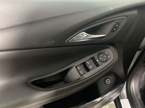 Used 2026 Buick Encore GX Preferred AWD/4WD image 13