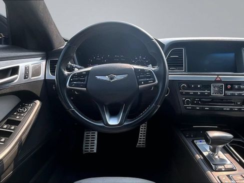 Used 2018 Genesis G80 3.3T Sport RWD image 5