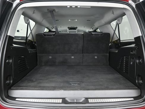 Used 2019 GMC Yukon XL SLT image 7