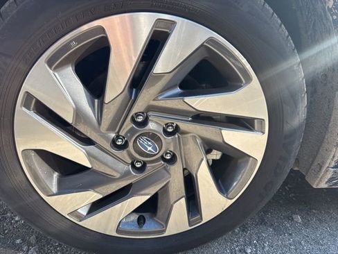 Used 2025 Subaru Legacy Limited image 3
