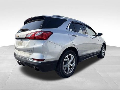 Used 2018 Chevrolet Equinox LT w/ Sun & Infotainment Package AWD/4WD image 6