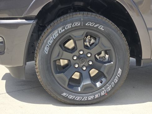 New 2026 RAM 1500 Lone Star AWD/4WD image 11