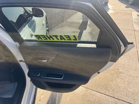 Used 2016 Jaguar XF S image 16