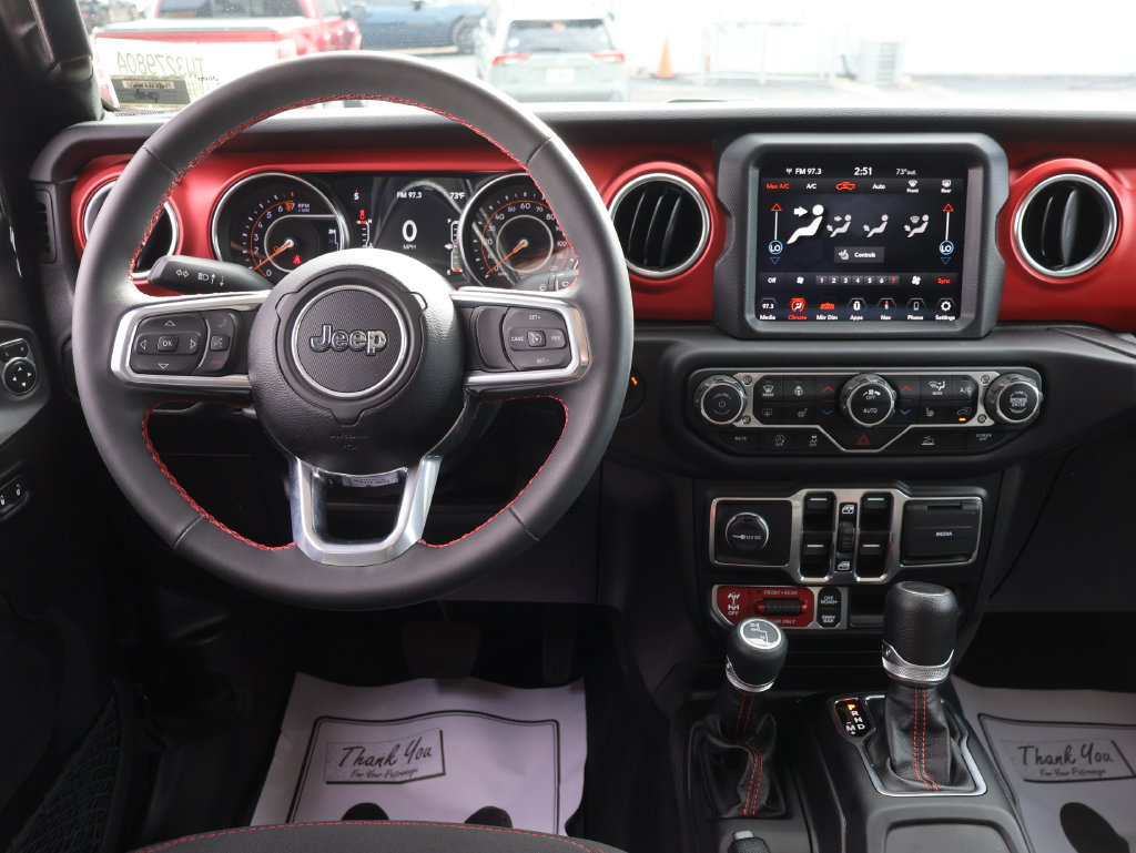 Used 2023 Jeep Gladiator Rubicon w/ LED Lighting Group AWD/4WD image 17