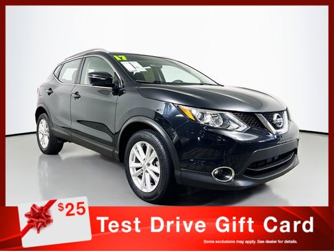 Used 2017 Nissan Rogue Sport SV w/ SV Premium Package image 1