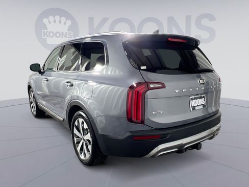 Used 2021 Kia Telluride EX w/ EX Premium Package image 4