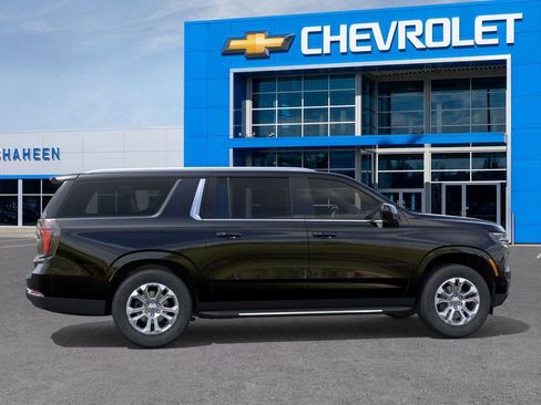 New 2026 Chevrolet Suburban LS w/ LPO, Dark Essentials Package image 6