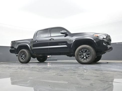 Used 2022 Toyota Tacoma SR5 w/ Technology Package AWD/4WD image 52