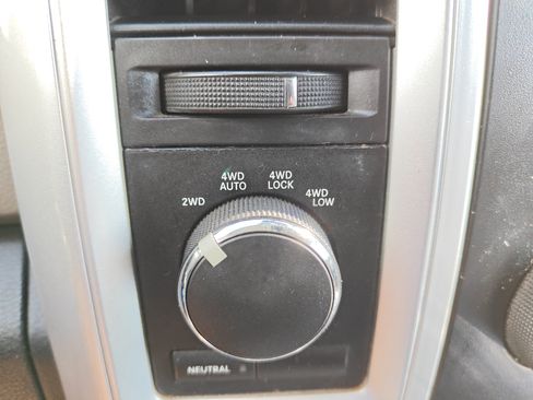 Used 2012 RAM 1500 Big Horn w/ Luxury Group AWD/4WD image 32