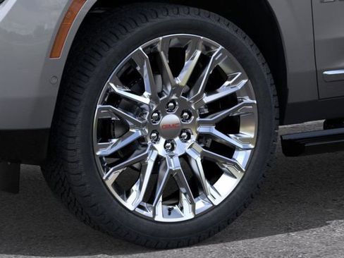 New 2025 GMC Yukon Denali w/ Denali Reserve Package image 9