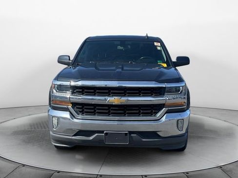 Used 2017 Chevrolet Silverado 1500 LT w/ LT Eassist Package image 8