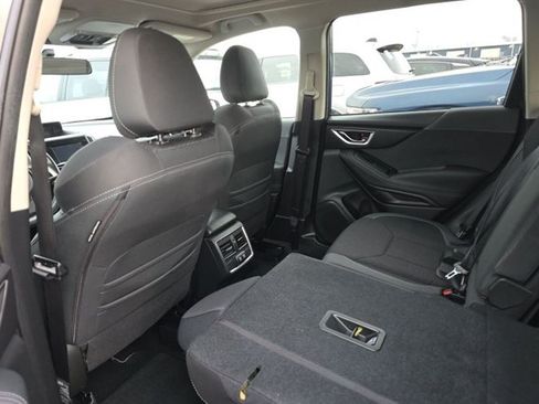 Used 2024 Subaru Forester Premium AWD/4WD image 6