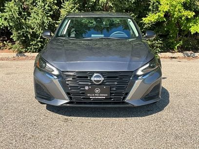 Certified 2025 Nissan Altima 2.5 SV