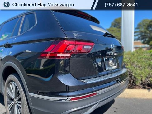 Used 2024 Volkswagen Tiguan Wolfsburg Edition FWD image 9