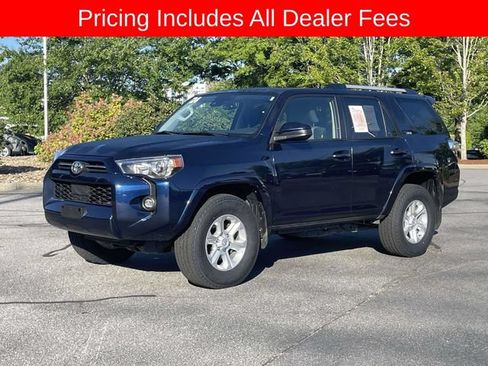 Used 2024 Toyota 4Runner SR5 AWD/4WD image 1