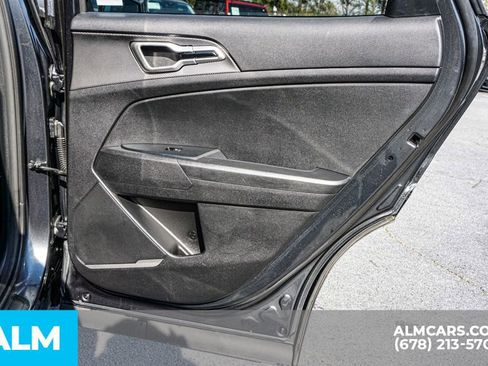 Used 2024 Kia Sportage LX image 49