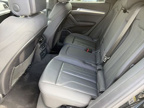 Used 2021 Audi Q5 2.0T Premium Plus w/ Premium Plus Package image 30