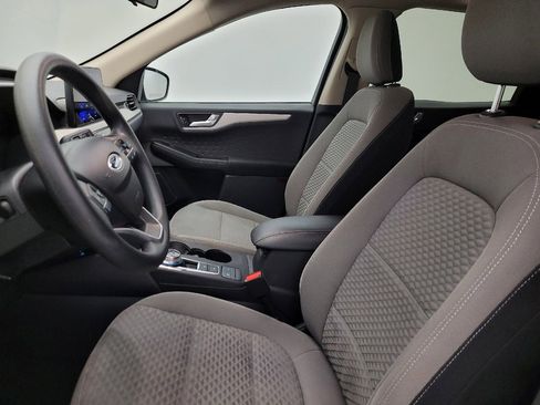 Used 2020 Ford Escape SE image 17