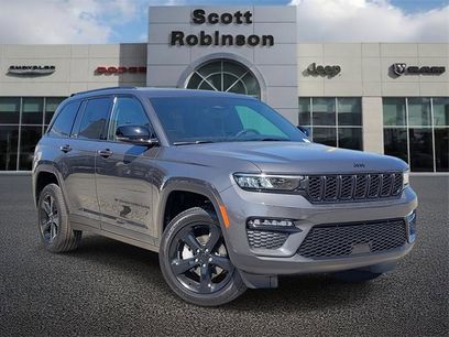 New 2025 Jeep Grand Cherokee Limited w/ Black Appearance Package