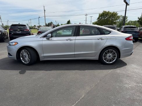 Used 2016 Ford Fusion SE w/ Equipment Group 202A AWD/4WD image 8