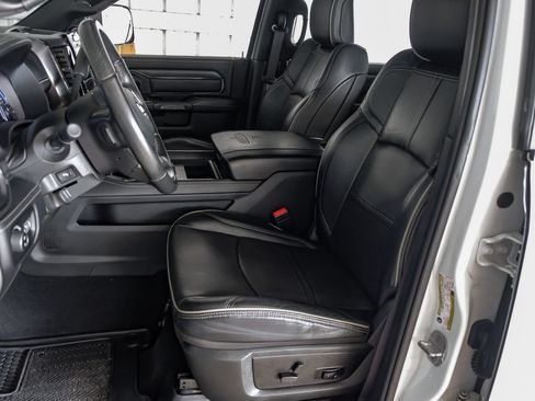 Used 2022 RAM 3500 Limited RWD image 29