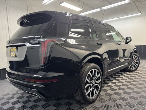 Used 2023 Cadillac XT6 Sport image 5