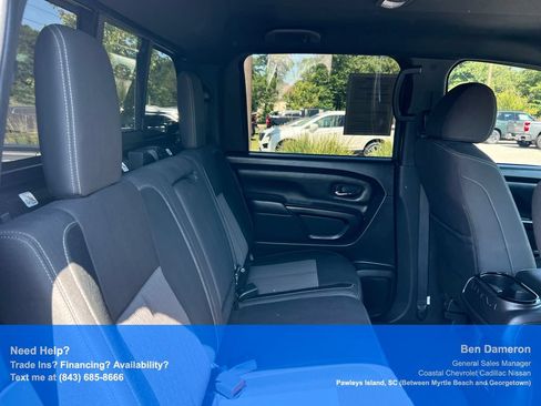 Used 2024 Nissan Titan SV w/ SV Convenience Package RWD image 20