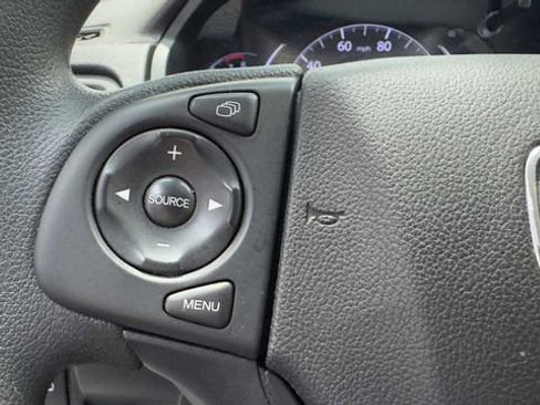 Used 2015 Honda CR-V LX image 29